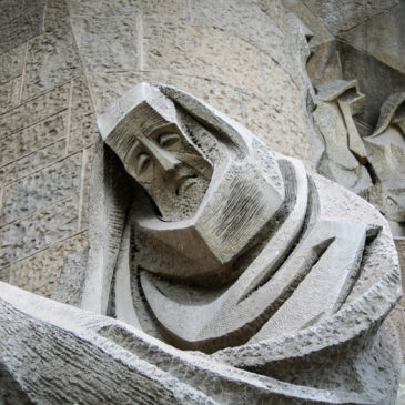 Sagrada Familia Statue